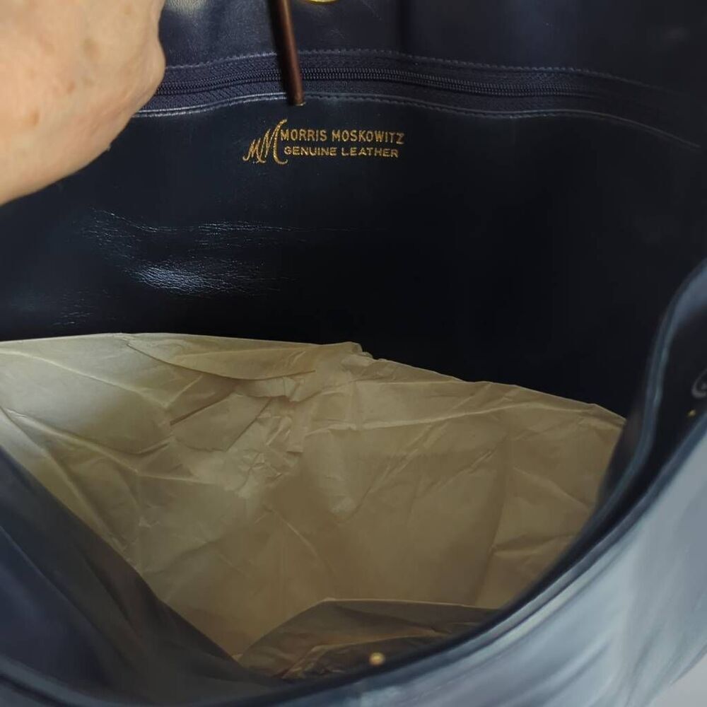 Vintage Morris  Moskowitz leather shoulder bag. NOS. Mid-Century mfg 190 - Picture 8 of 10